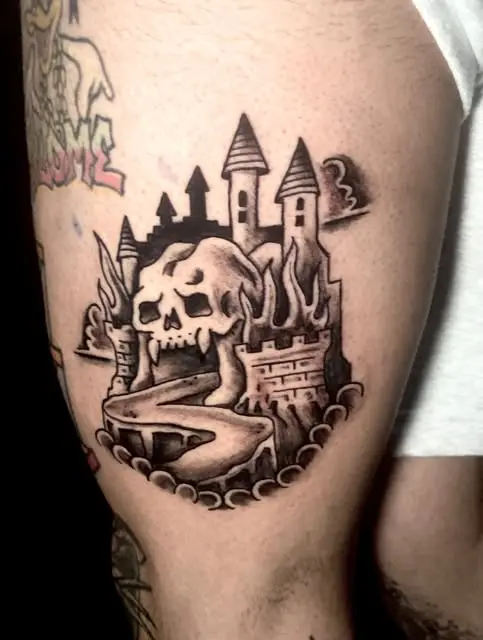 Castillo y calavera en tradicional en el gemelo